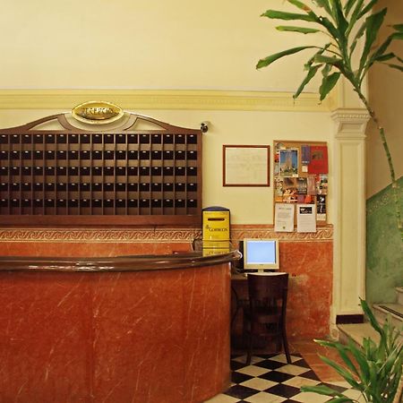 Hotel Peninsular Barcelona Eksteriør bilde